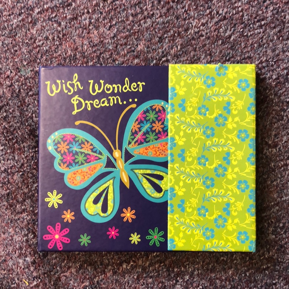 Wish Wonder Dream Trifold Organizer